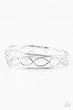 Load image into Gallery viewer, Metal Manic - Silver
